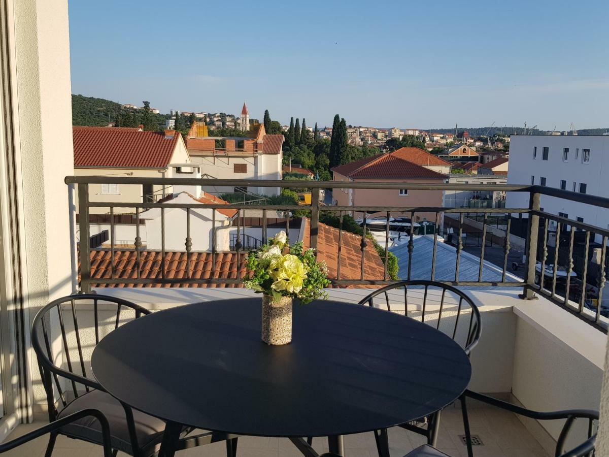 Luxury Apartman Ivana Trogir Zewnętrze zdjęcie